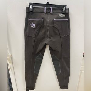 NWOT SmartPak Piper Knee Patch Breeches - Gray with Light Purple Piping 28R